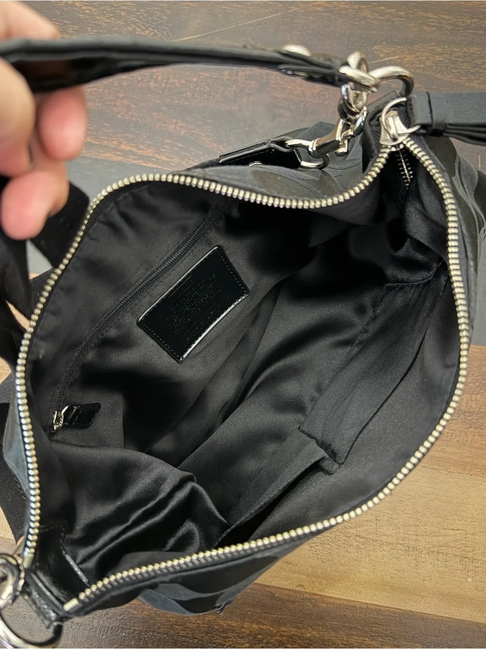 COACH Poppy Black #F20064 Daisy Signature HOBO w Matching Zip Wallet